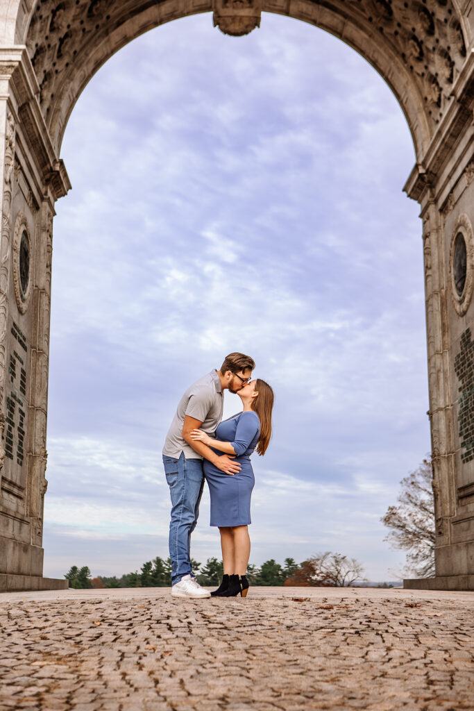 Maternity session Valley Forge National park